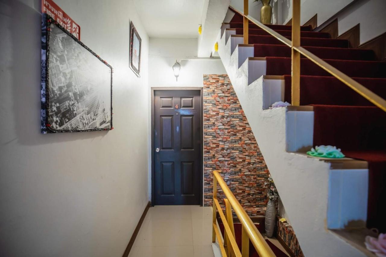 Menulis Coolly House Patong Bed and Breakfast Εξωτερικό φωτογραφία