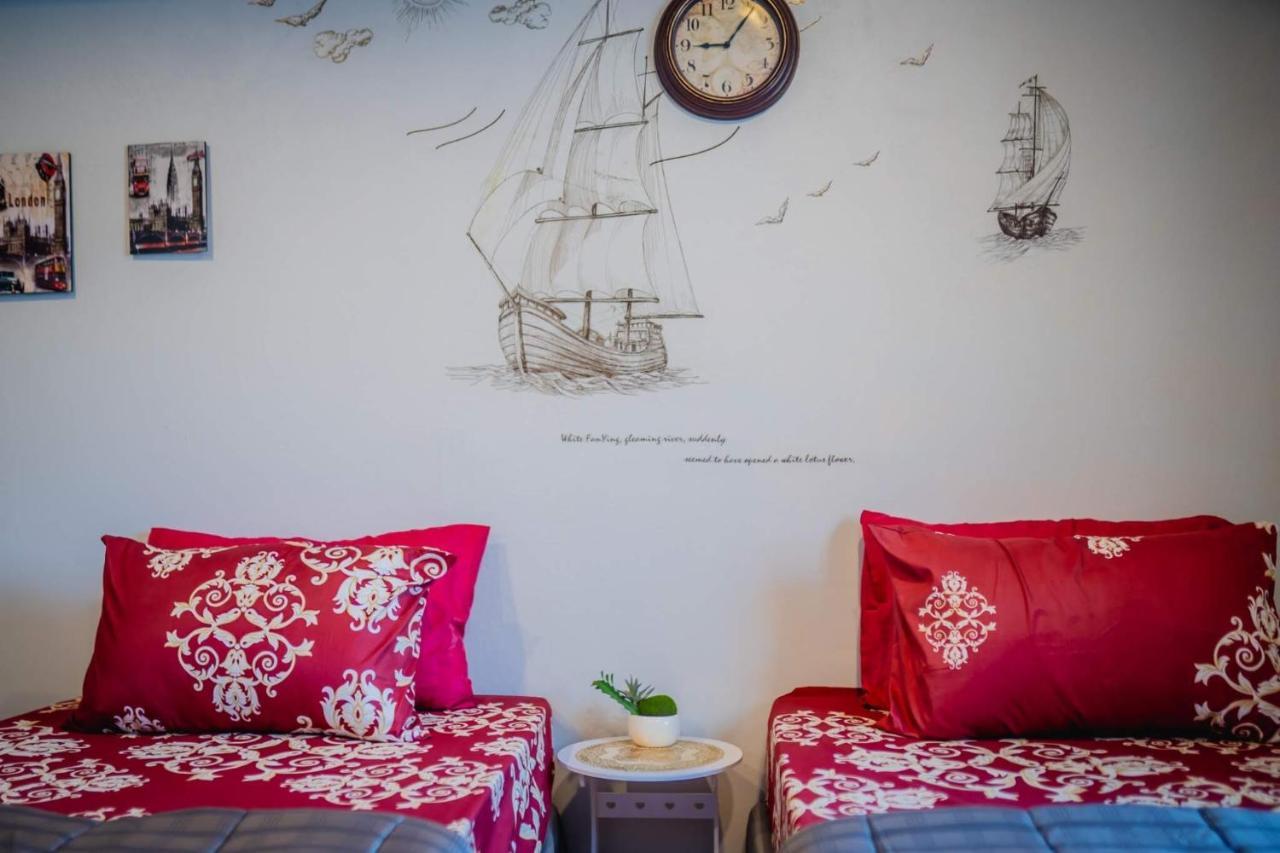 Menulis Coolly House Patong Bed and Breakfast Εξωτερικό φωτογραφία